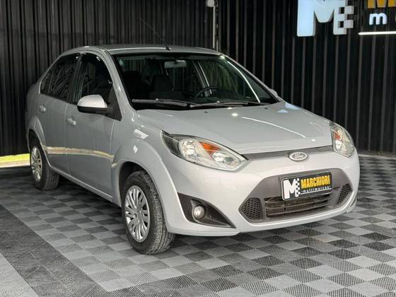 FORD FIESTA 1.6 ROCAM SE 8V FLEX 4P MANUAL FORD FIESTA 1.6 ROCAM SE 8V FLEX 4P MANUAL